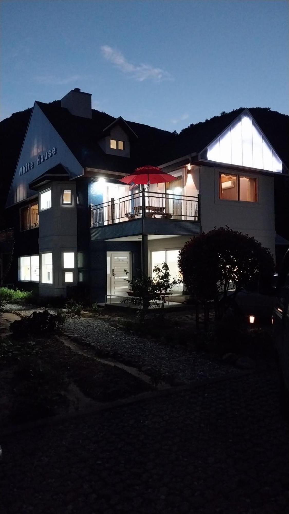 White House Hotel Namhae Exterior photo